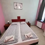 Apartmanhotel Klauzal19 3*