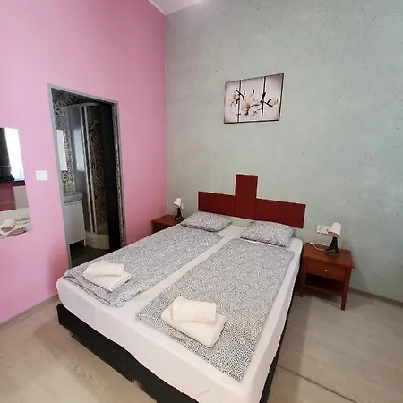 Apart-hotel Klauzal19