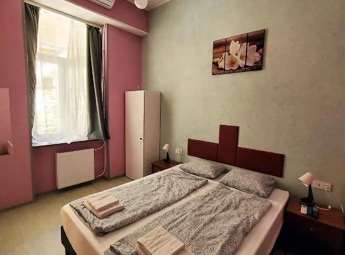 Klauzal19 Aparthotel 3*